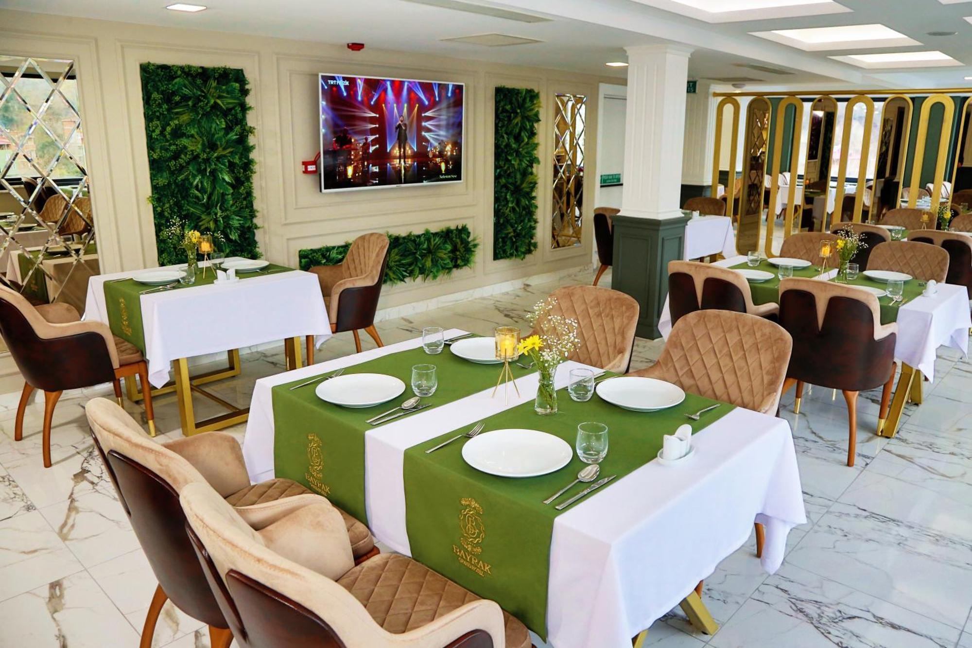 Bayrak Grand Hotel Трабзон Екстер'єр фото
